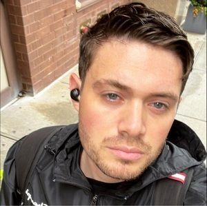 Meet your Posher, Dylan